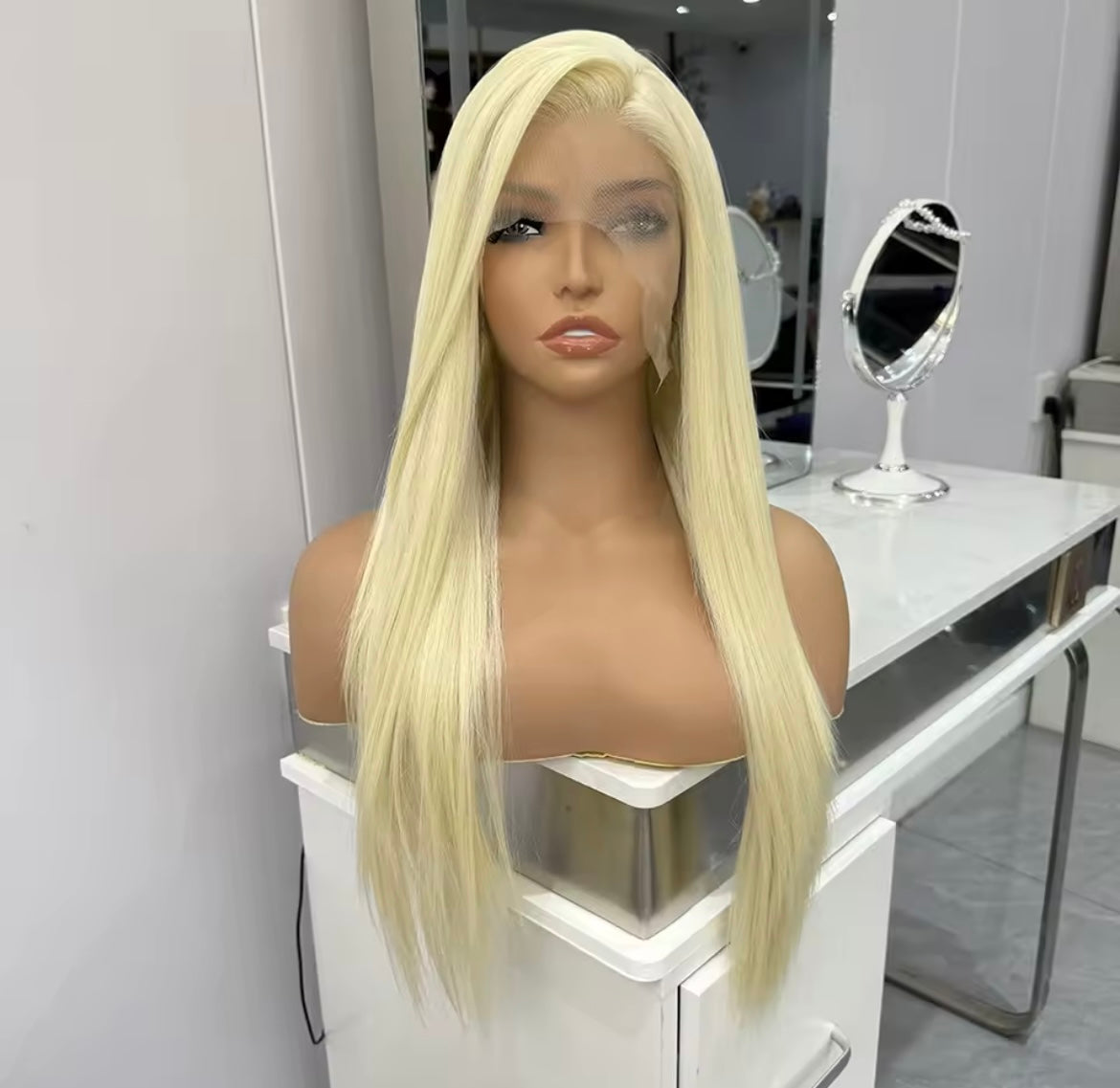 613 Buss down Full frontal
