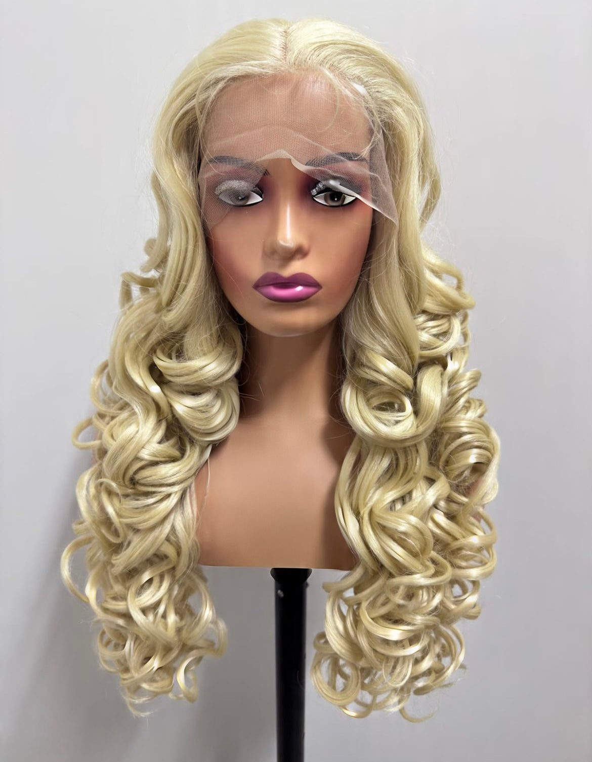 613 Latisha Wig